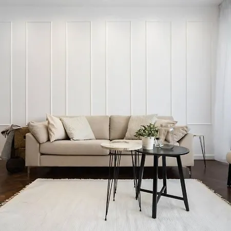 Elite One Bedroom Old Town Bucharest