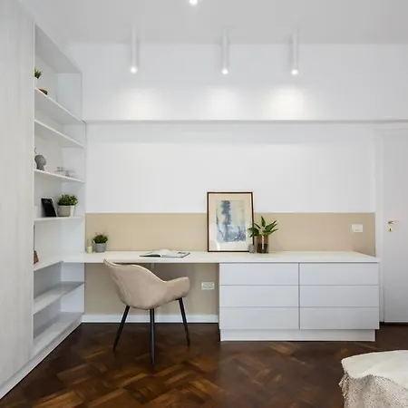 Апартаменти Elite One Bedroom Old Town *
